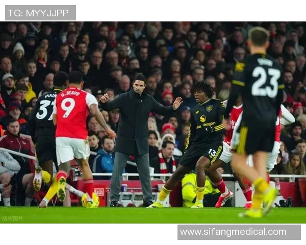 英超激战：阿森纳逆转皇马上演惊天大逆转全场沸腾数据分析揭示精彩瞬间