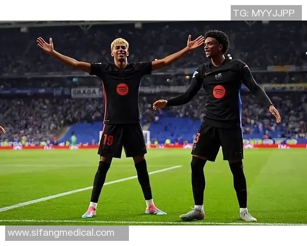 世界杯惊喜时刻巴萨与里昂战成平局引发全场热议集锦回顾